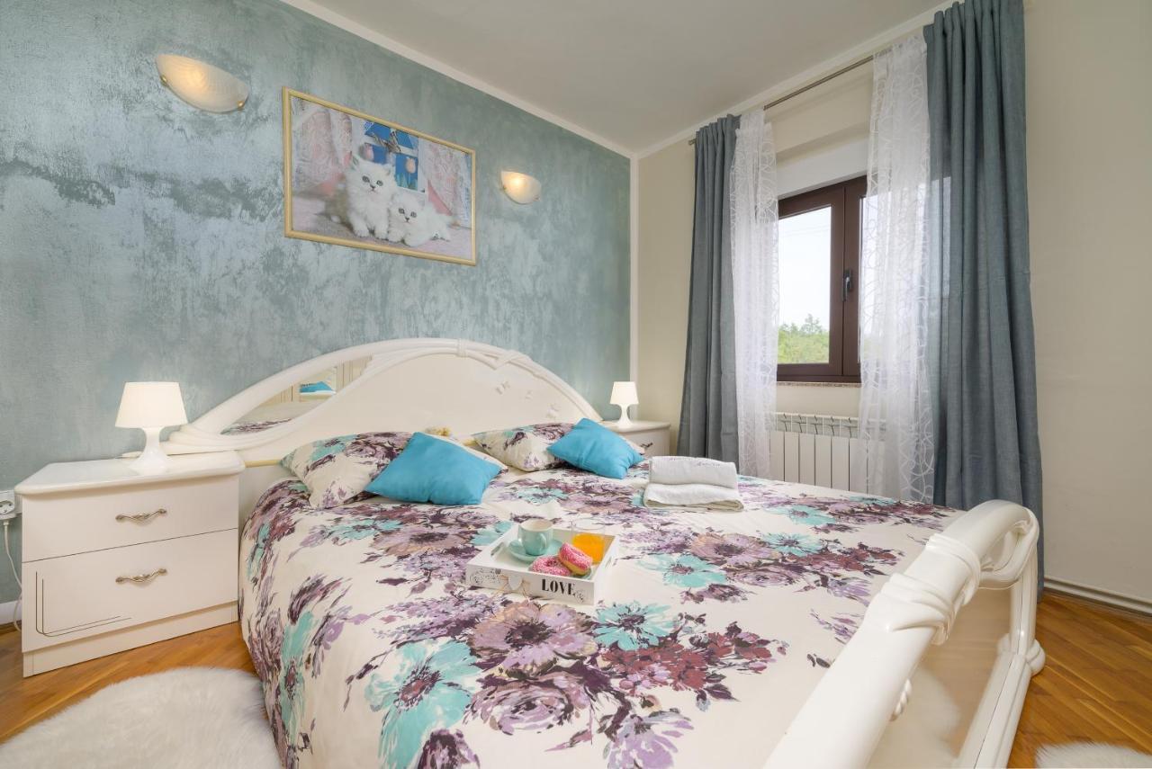 Holiday Apartment Ariella Krizanici 外观 照片